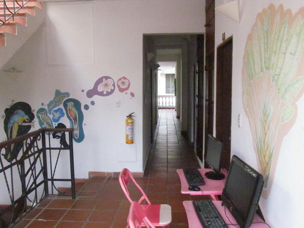 Hostel Santa Marta Exterior photo